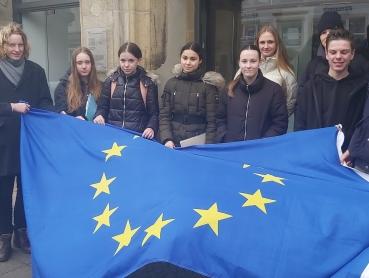 Europakurs fragt nach